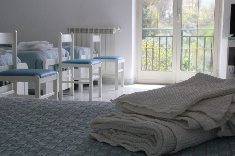 Bedroom 2, Palia's Hotel, Cosenza