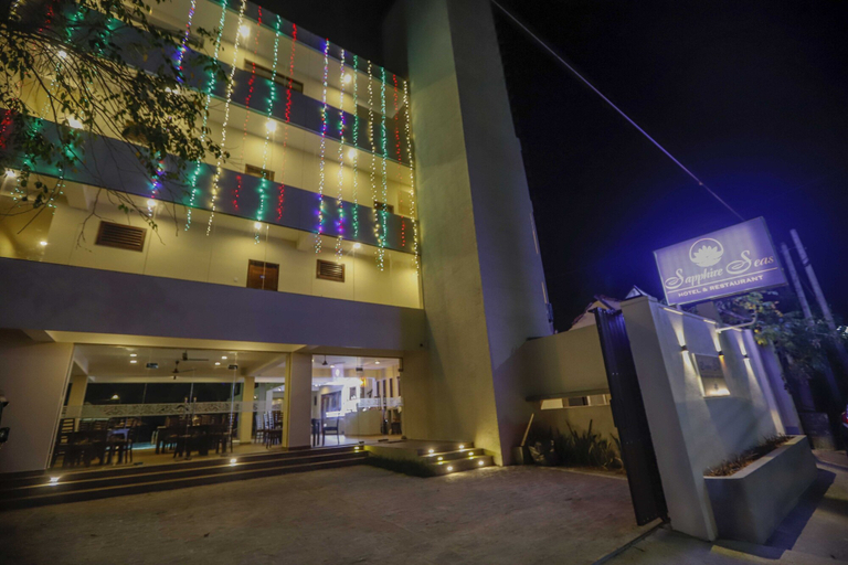 Exterior & Views 2, Sapphire Seas Beachfront Hotel, Hikkaduwa