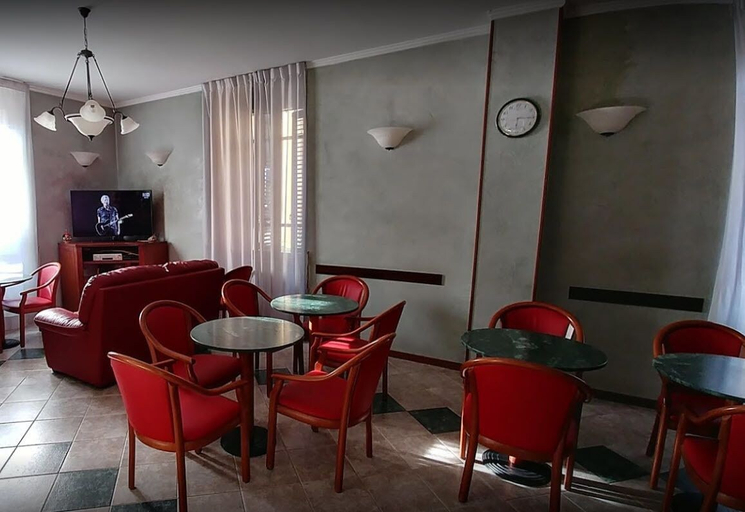 Others 5, Hotel Ludovico Ariosto, Lucca