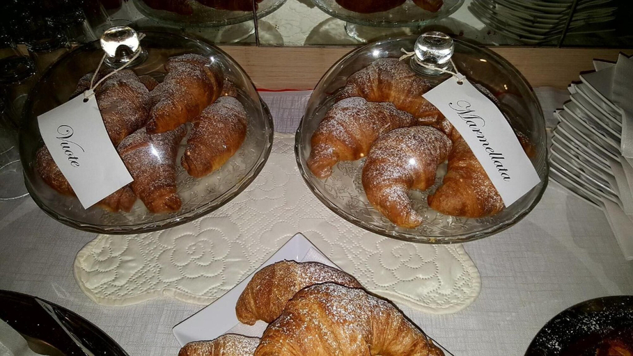 Food & Drinks 4, Hotel Trotter, Brescia