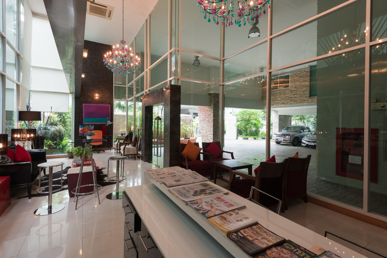 Food & Drinks 4, CNC Heritage, Wattana