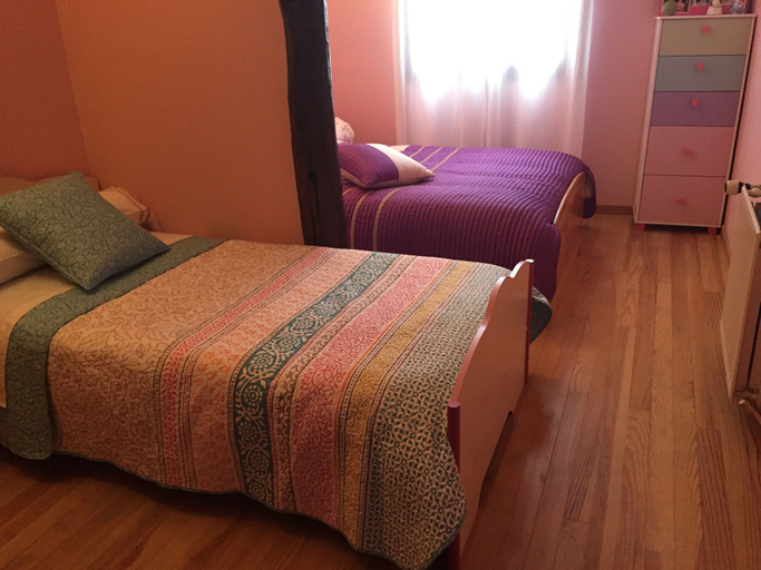 Bedroom 3, Chambres à Nogaro, Gers