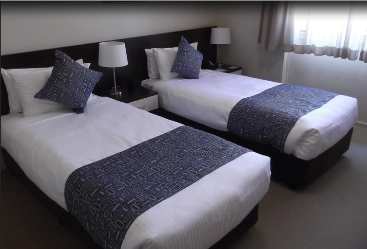 Bedroom 2, 175 Hotel Westmead, Sydney