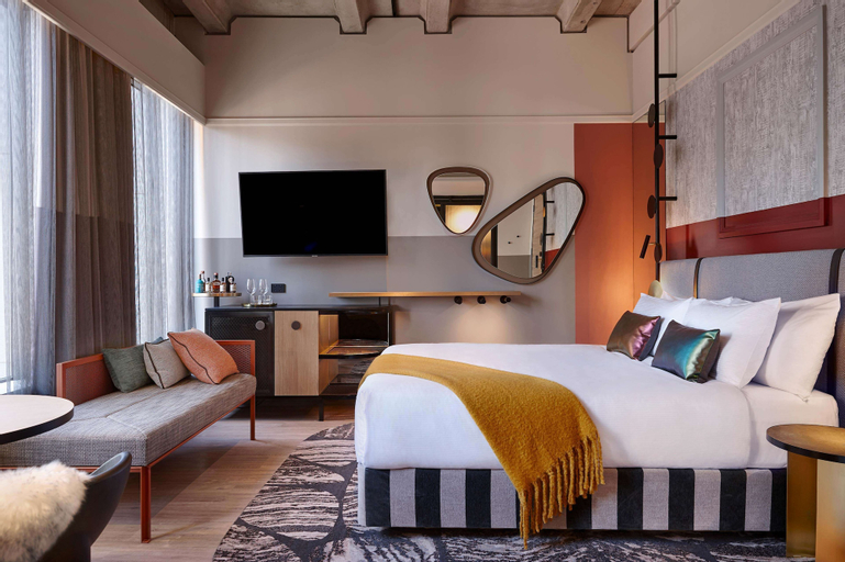 Bedroom 13