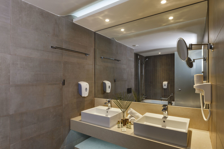 Bathroom 4, Rodos Princess Beach Hotel - All Inclusive, South Aegean