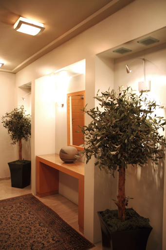 Bathroom 4, Pines Hotel, Attica
