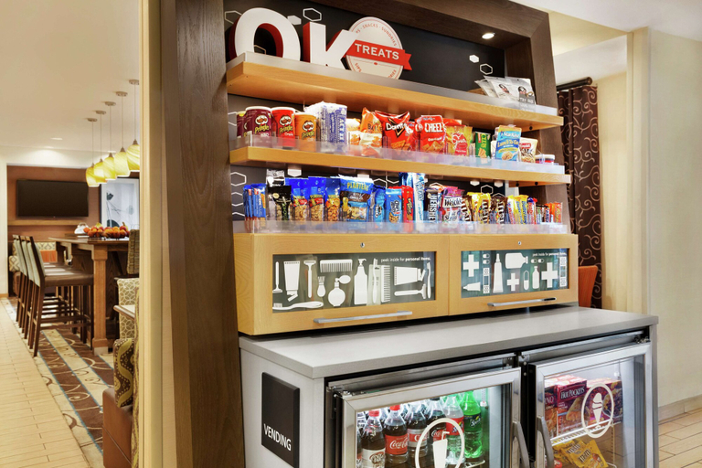 Food & Drinks 5, Hampton Inn Shawnee, Pottawatomie
