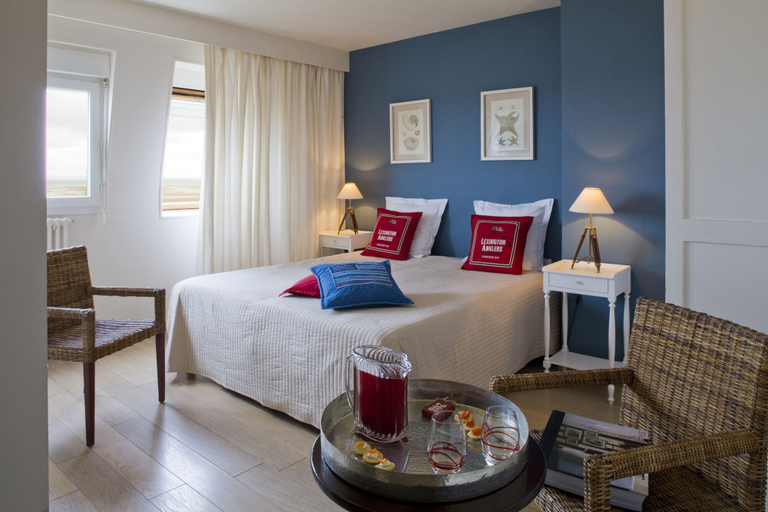 Bedroom 4, Hôtel Restaurant des Isles, Manche