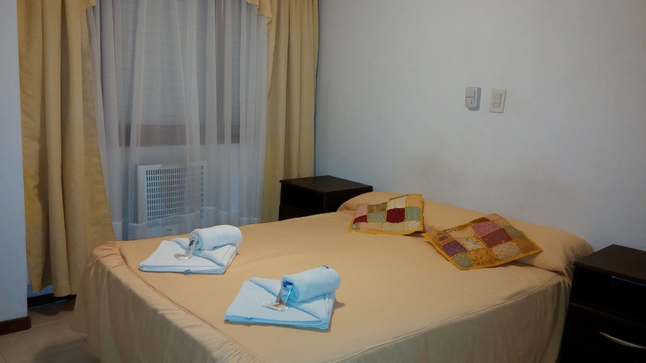 Bedroom 3, San Remo Viking Hotel, Pinamar