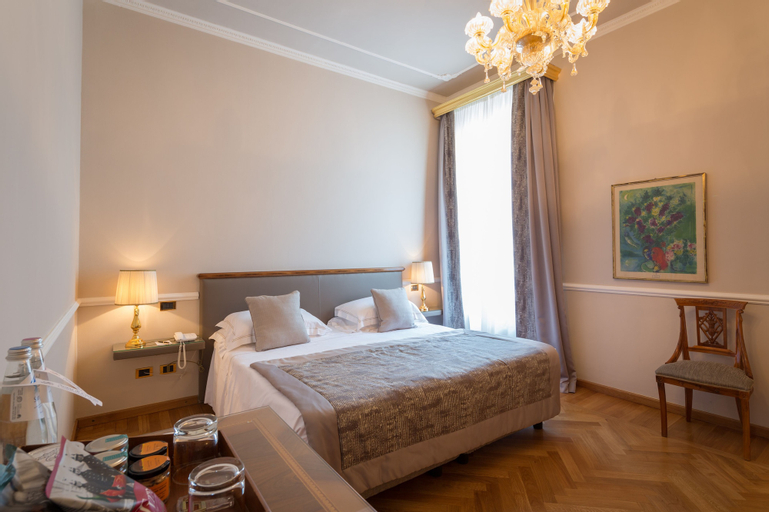 Bedroom 4, Imperiale Palace Hotel, Genova
