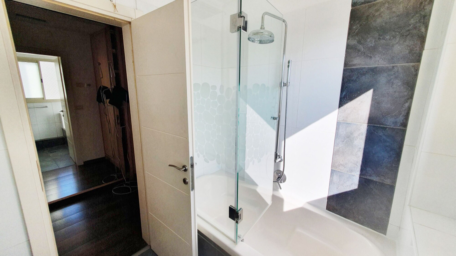 Bathroom 4, Charming 1 Bdr Apt - Rothschild TL59