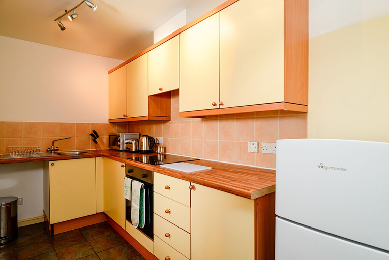 Others 5, Charming Edinburgh Apartment, Edinburgh