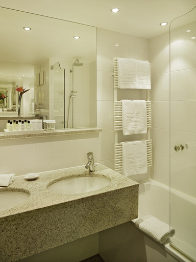 Bathroom 5, Hotel Stadt Freiburg, Freiburg im Breisgau