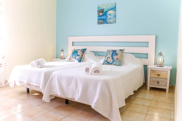 Bedroom 4, Apartment - Sleeps 2, Parking & Pool Access, Albufeira