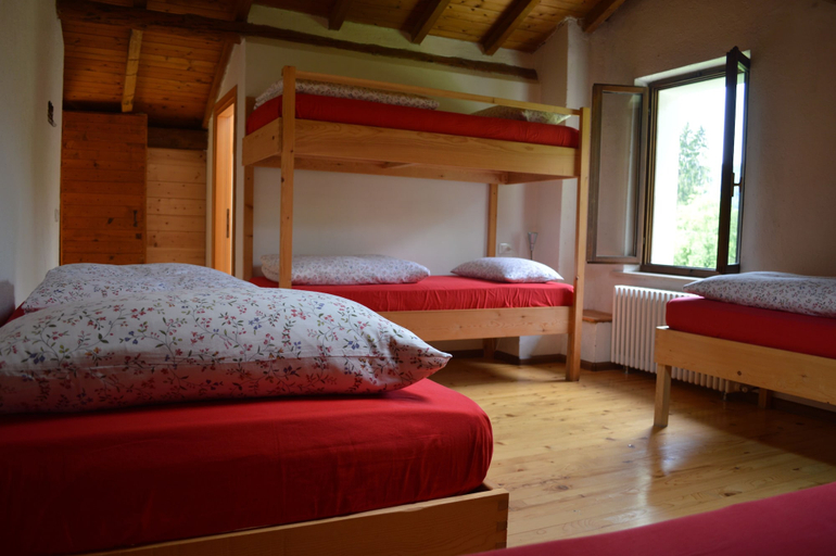 Bedroom 2, Alla Casetta, Belluno