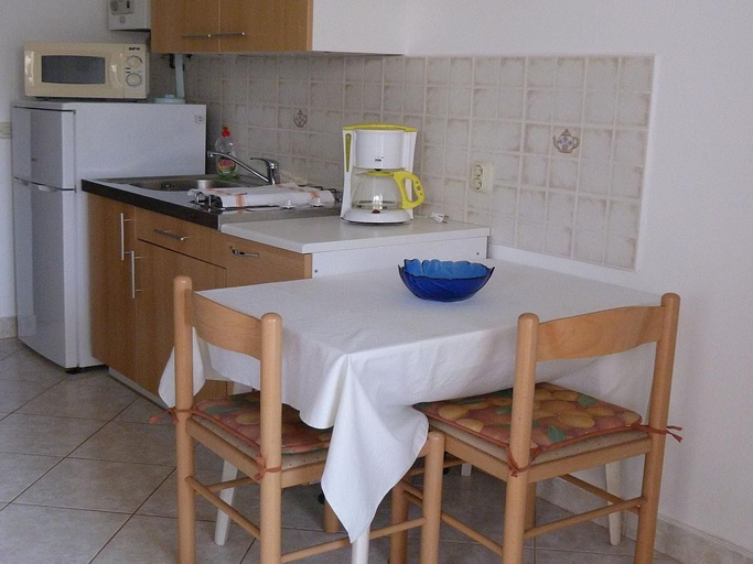 Others 4, Simple apartment for 2 in Banjole, Medulin