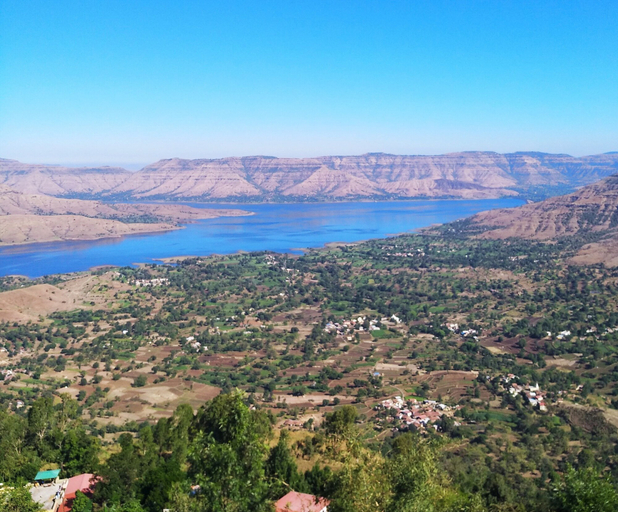 Others 4, River Palace, Satara