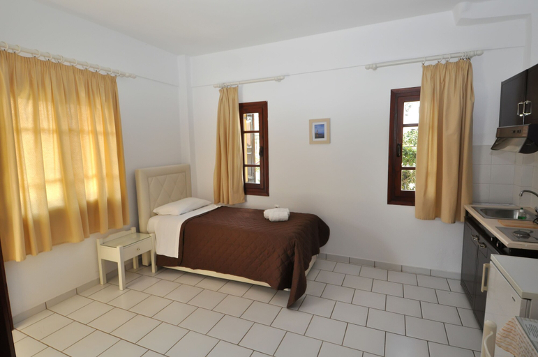 Bedroom 3, Pennystella Apartments, Crete