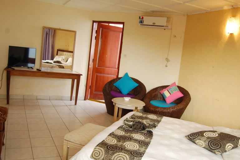 Bedroom 3, Hôtel Les Polygones, Océan