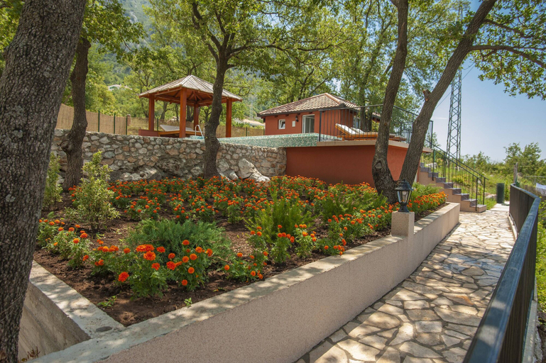 Exterior & Views 2, Guest House Harmonia