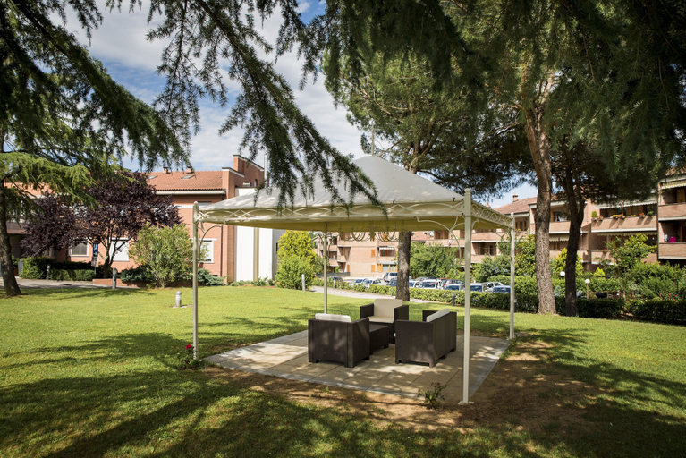 Exterior & Views 2, Hotel Executive, Siena