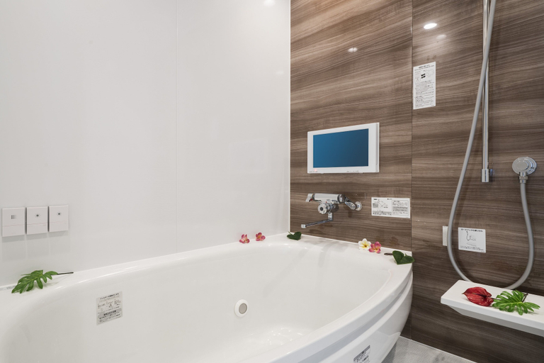 Bathroom 4, Hotel Alps, Osaka