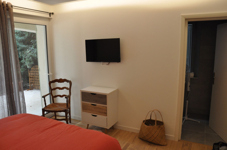 Bedroom 4, Chambres D'hôtes Sous L'olivier, Hérault