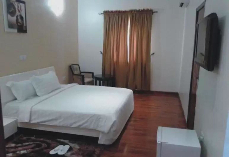 Bedroom 4, Newcastle Hotel, Eti-Osa