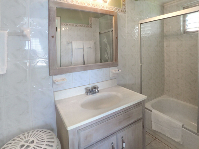 Bathroom 3, Salt Ash, Silver Sands 3BR