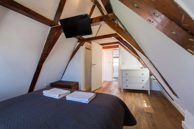 Bedroom 3, Mpkerol, Amsterdam