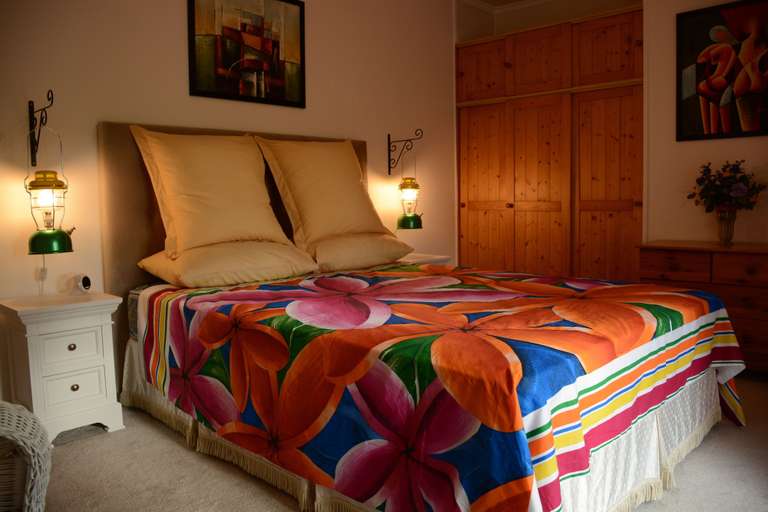 Bedroom 4, Les Noyers Aulnay, Charente-Maritime