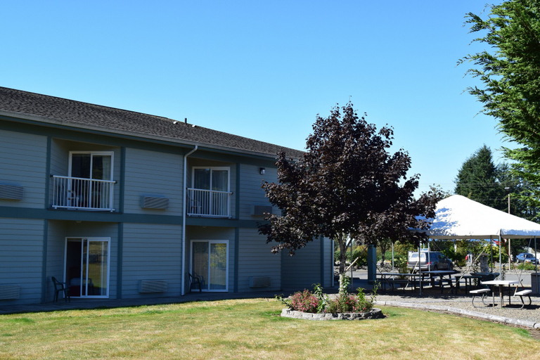 Exterior & Views 2, The Dew Drop Inn Motel, Clallam