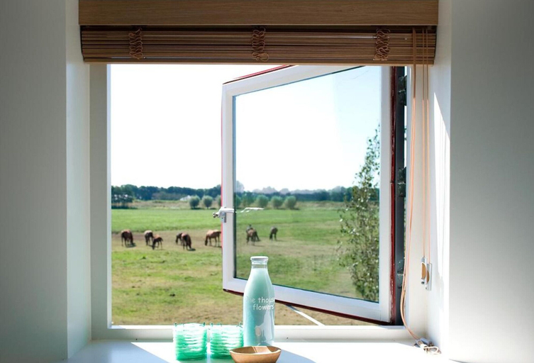 Others 4, Villa Oldenhoff, Abcoude