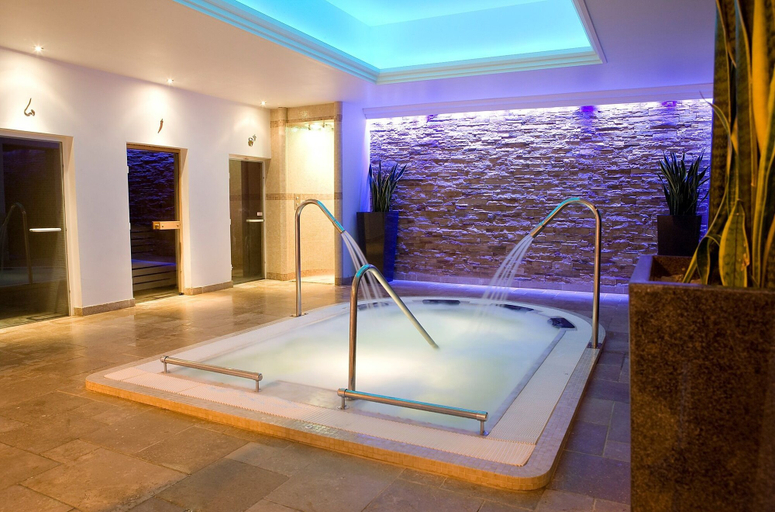 Sport & Beauty 2, Bryn Meadows Golf, Hotel & Spa, Caerphilly