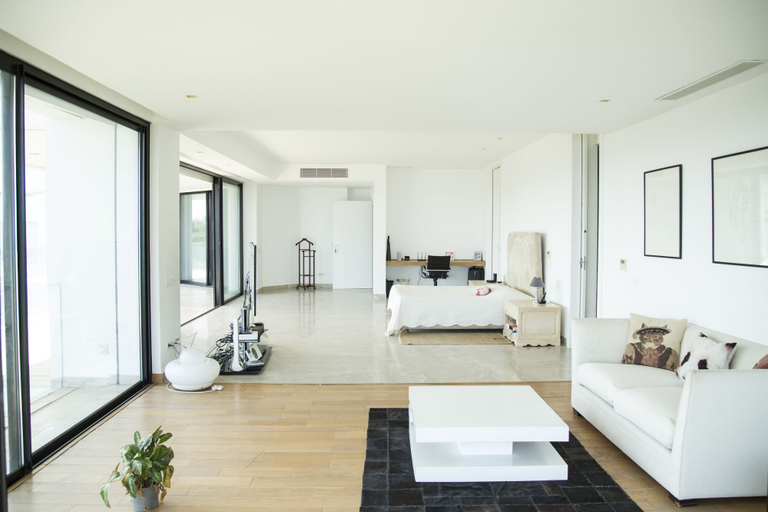 Bedroom 3, The Cliff House, Carthage