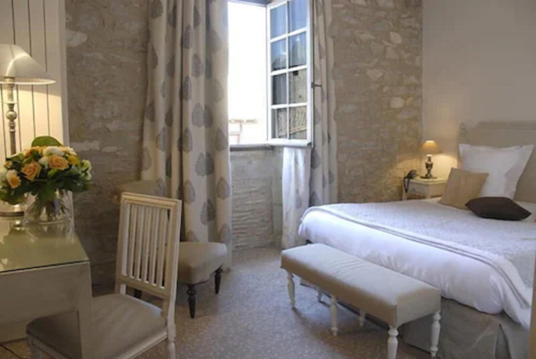 Bedroom 2, Hôtel Le Donjon - Coeur de la Cité Médiévale, Aude