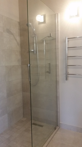 Bathroom 5, Amberhall Guesthouse, City of Johannesburg