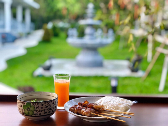 Food & Drinks 4, Little Cottage, Muang Chanthaburi