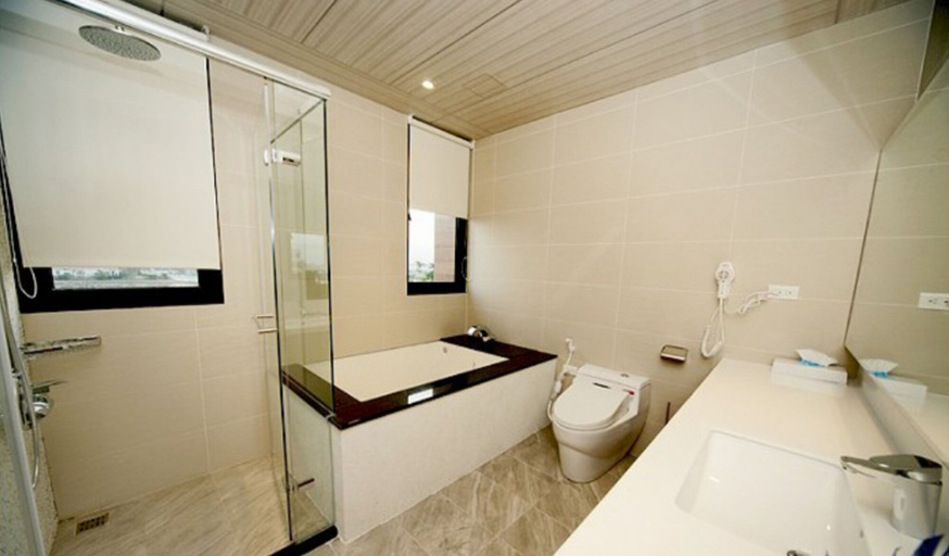 Bathroom 3, Master Is My Home, Yilan