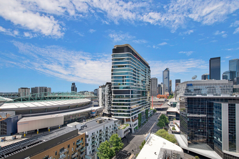 Exterior & Views, FARINA, 1BDR Docklands Apartment, Melbourne