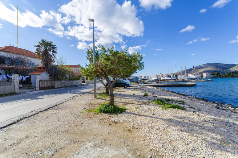 Exterior & Views 2, Apartments Vinko, Trogir