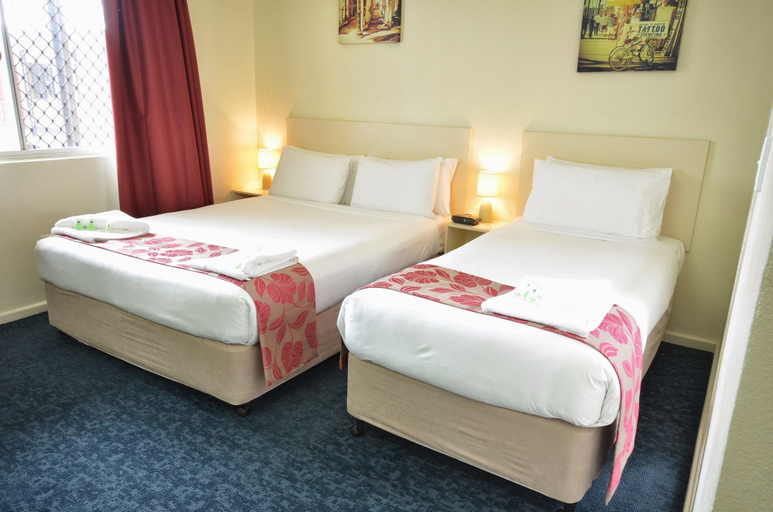 Bedroom 2, International Lodge, Mackay - Pt A
