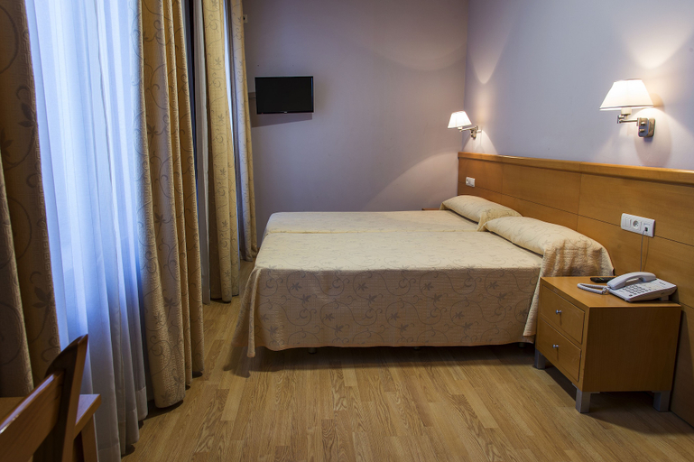 Bedroom 3, Hotel Castilla, Cáceres