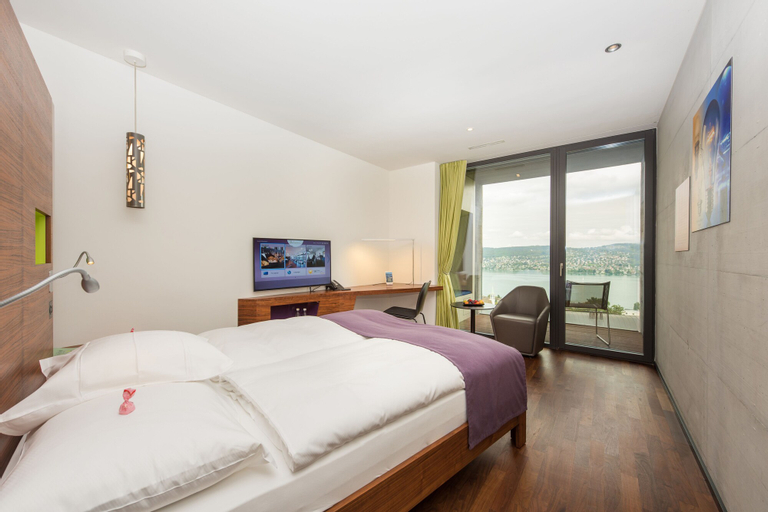 Bedroom 19