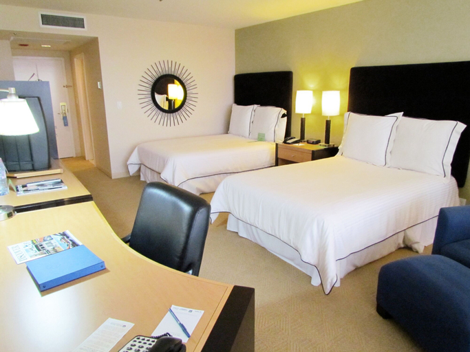 Bedroom 4, Pacific Palms Resort, Los Angeles
