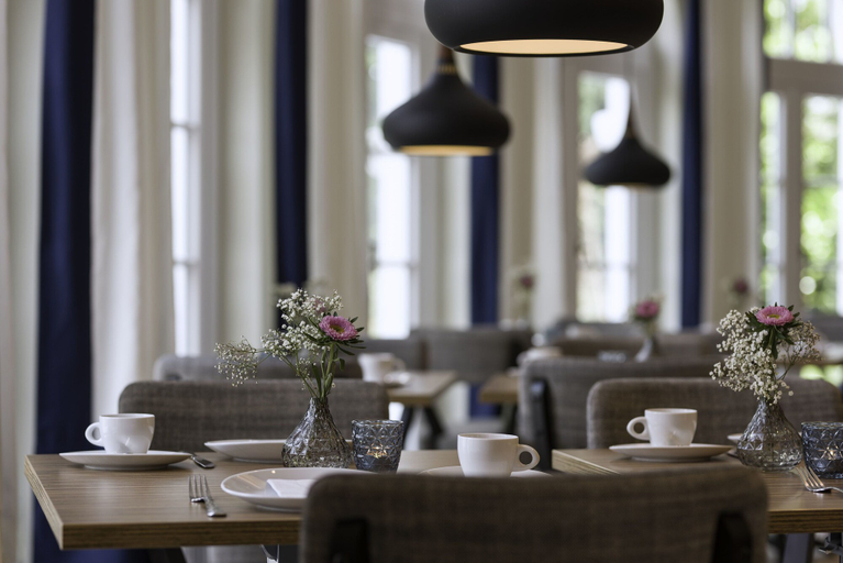 Food & Drinks 5, Hotel Burg-Klause, Ostholstein