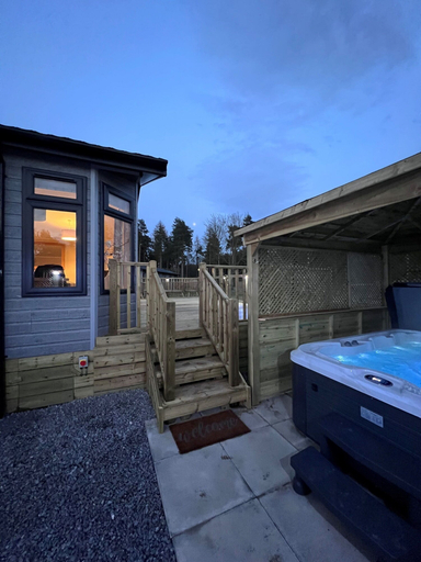 Sport & Beauty 2, Hollicarrs - Bluebell Lodge, North Yorkshire