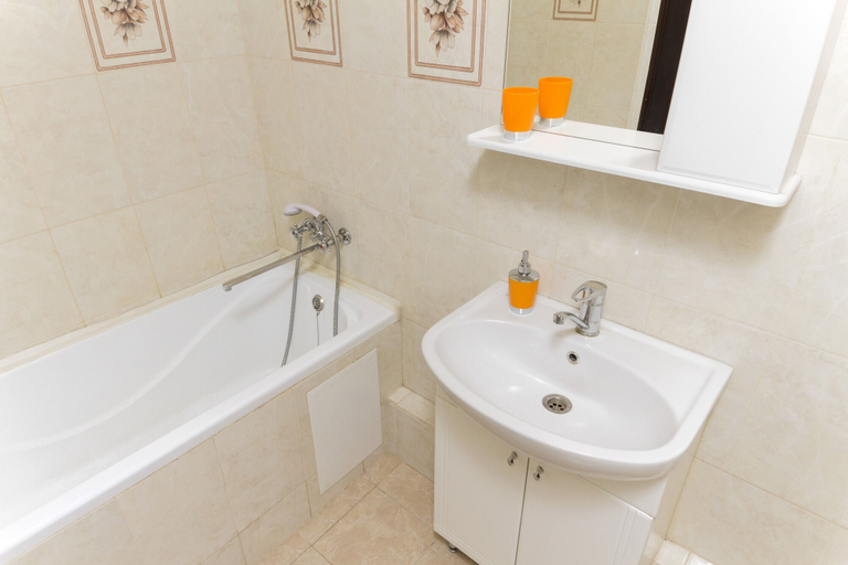 Bathroom 4, Apartments on Prospect Lenina 112, Tula