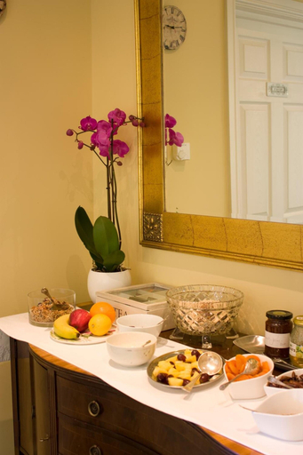Food & Drinks 5, 17 Wilmington Square, East Sussex