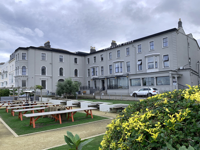 Exterior & Views 2, Haddington House Hotel, Dublin